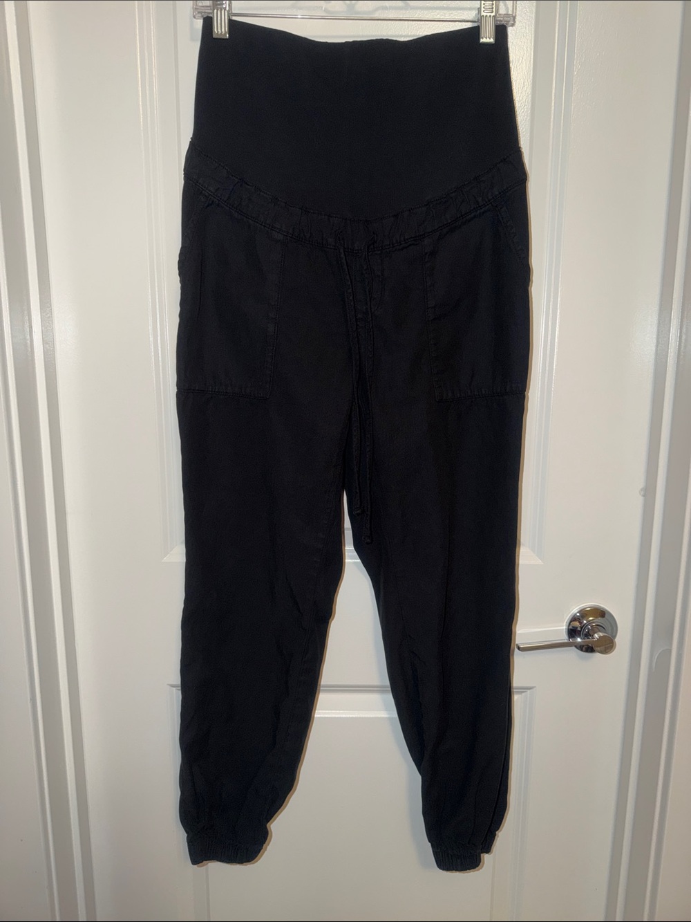 GAP Black Maternity Jogger Pants S nwot